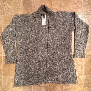 Women’s Tommy Bahama long sweater, size S